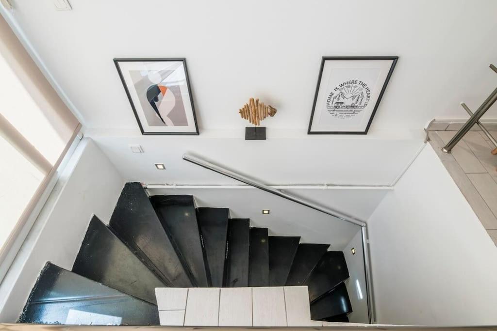 Stylish Duplex House With A Special Terrace Appartement Istambul